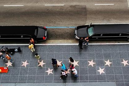 Hollywood-boulevard-US-1600x900-1