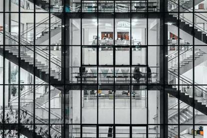 Tech’s resilience amid geopolitical tension masks growing supply‑chain fragilities