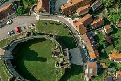 Plugging water network leaks with smart technologies