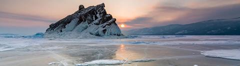 1450894_GettyImages-935919264_Widening cracks_Hero 1380x800